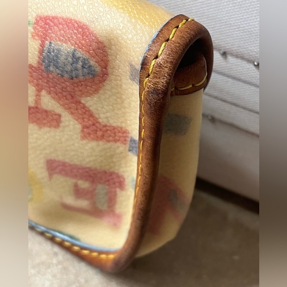 Dooney & Bourke Doodle Scribble Wristlet, Vintage - Picture 5 of 13